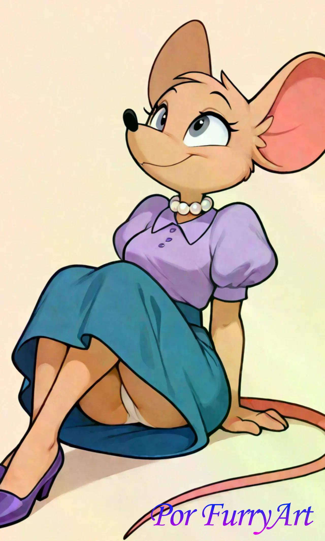 SEÑORA Mousey
